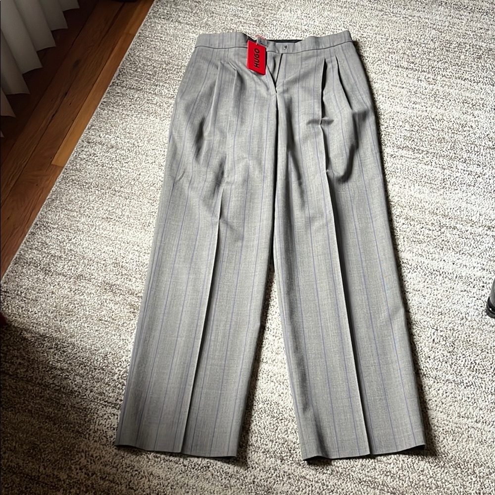 Hugo Boss  tall woman wide grey pants, USA 6, new with tags